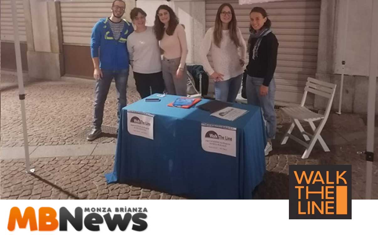 il gazebo di “Walk the line” a Seregno